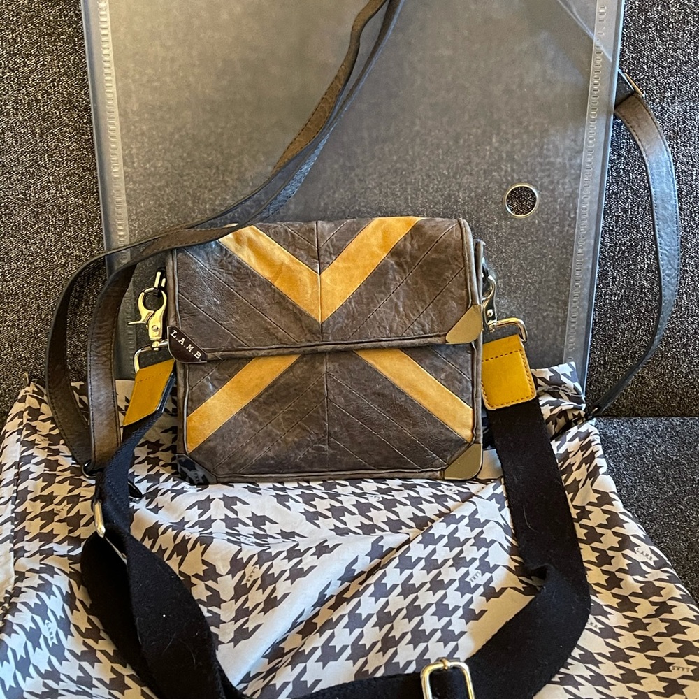 COPY - L.A.M.B. Gwen crossbody taupe mustard delu…